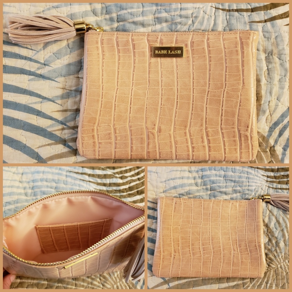 🚨 Babe Lash Cosmetic Bag, NWOT